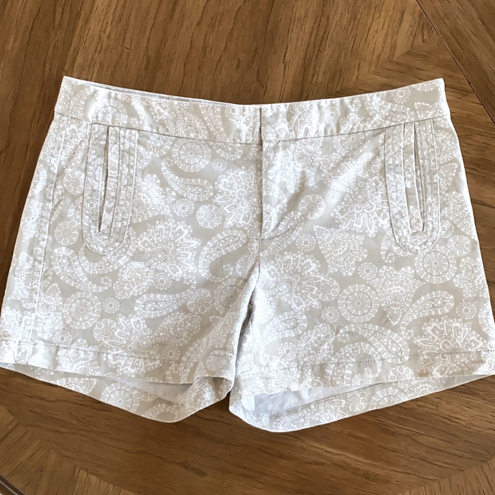 GAP PAISLEY SHORTS